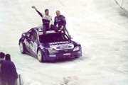 Jean Louis Schlesser / Christian Menier sur Ford Mondeo