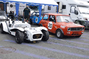 Caterham R500 et Austin mini 1275 GT