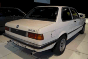 323 i - 1981