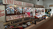 La confiserie et ses voitures à pédales
