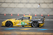 Corvette C6 ZR1 - Oliver Gavin / Jan Magnussen / Richard Westbrook - GTE Pro - Abandon : sortie de piste