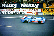 Matra MS 670B - JP Jaussaud / JP Jabouille - 3me