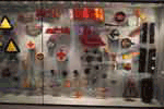 Vitrine d'objets divers